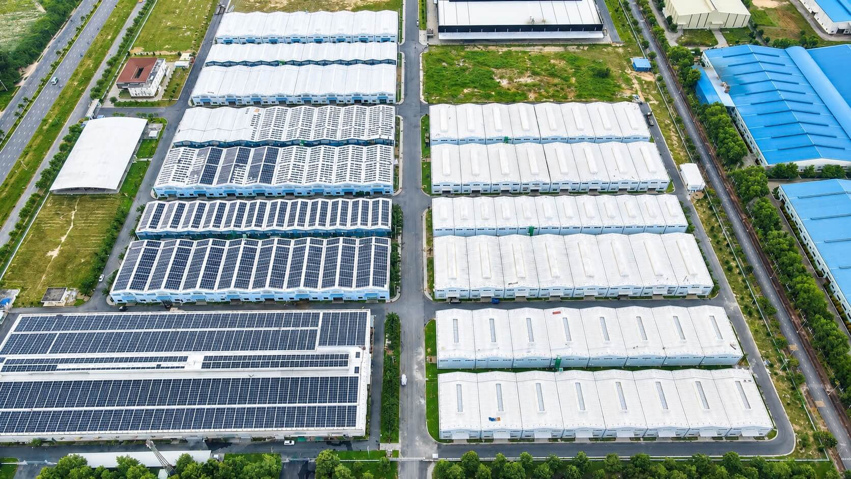 Hệ thống điện mặt trời áp mái